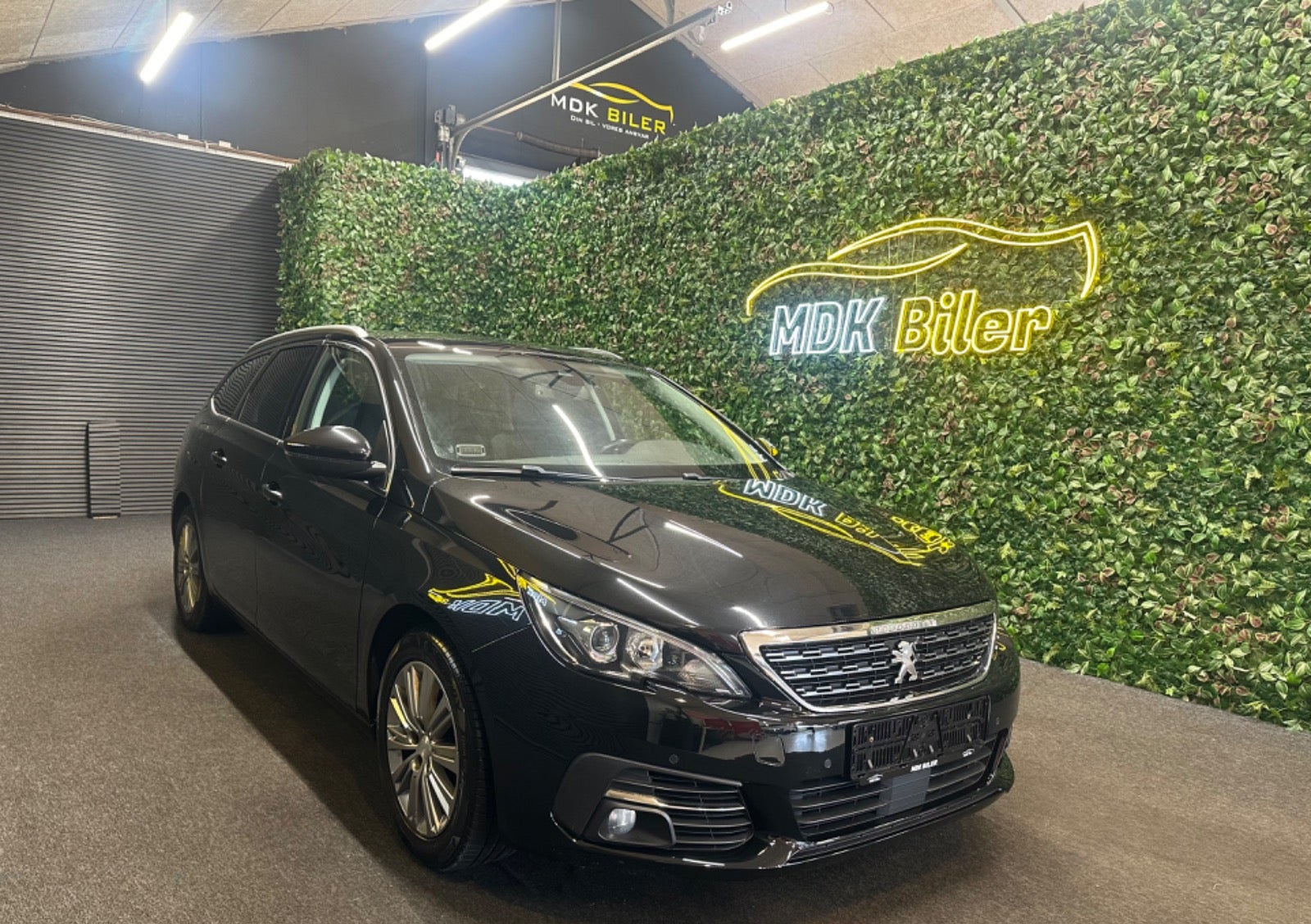 Billede af Peugeot 308 1,5 BlueHDi 130 Allure+ Sky SW