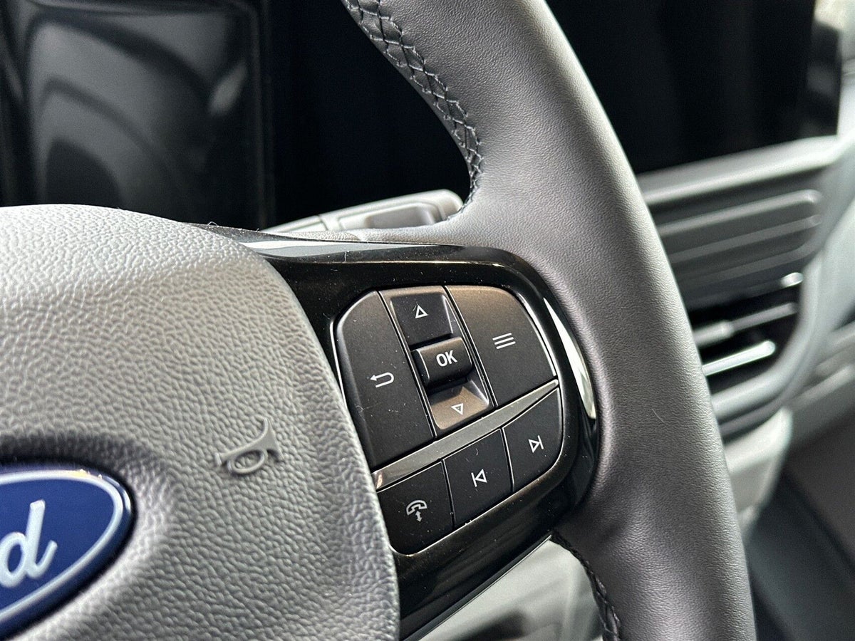 Ford E-Transit Custom 340L Limited billede 11