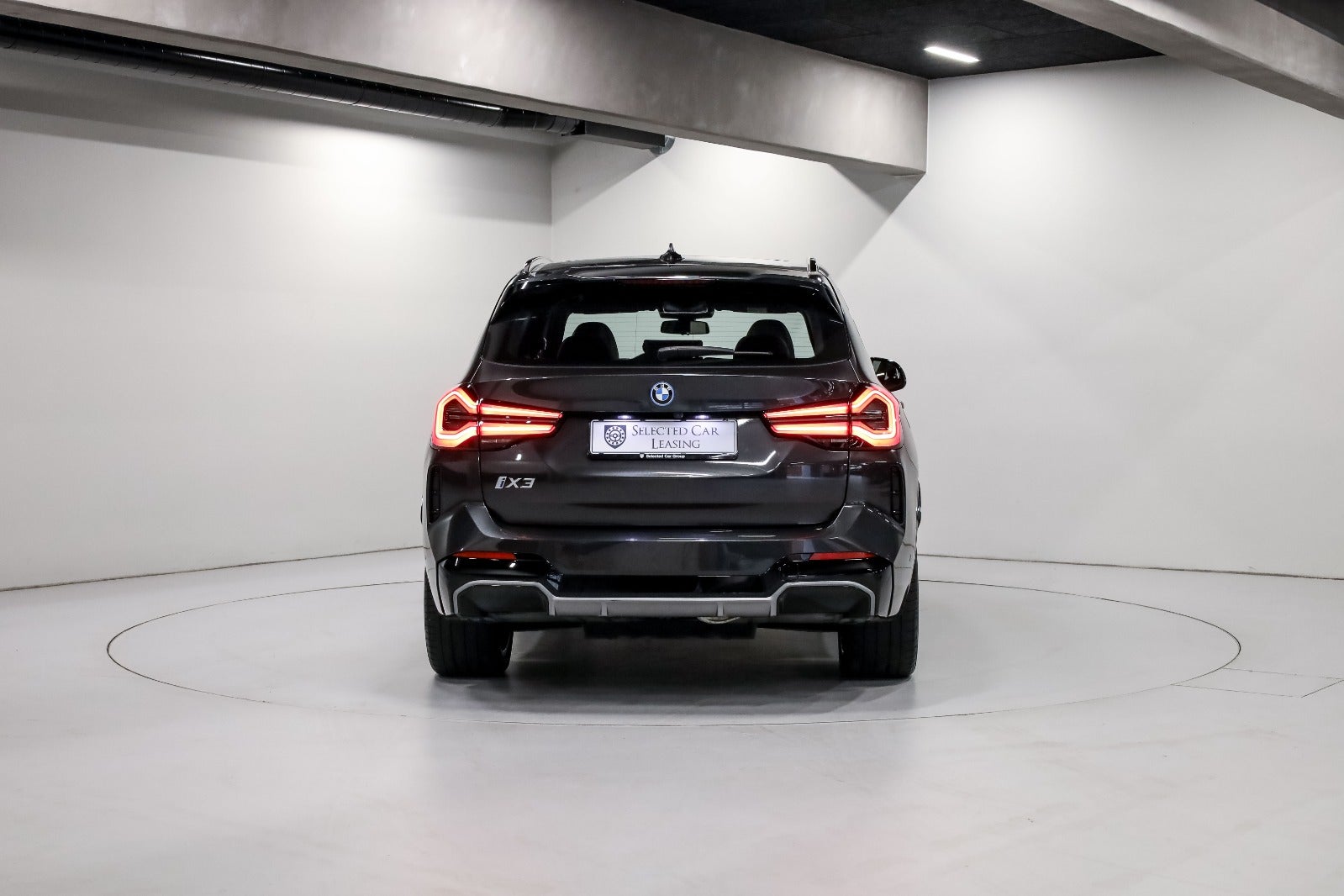 BMW iX3 Charged Plus M-Sport