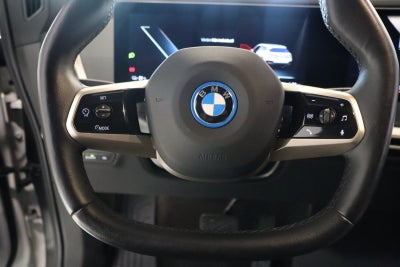 BMW iX xDrive40 Fully Charged