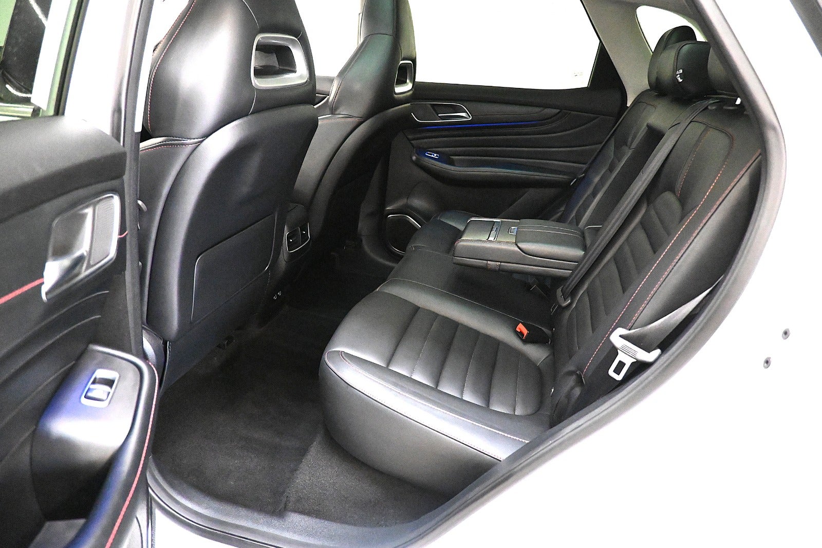 MG EHS PHEV Luxury