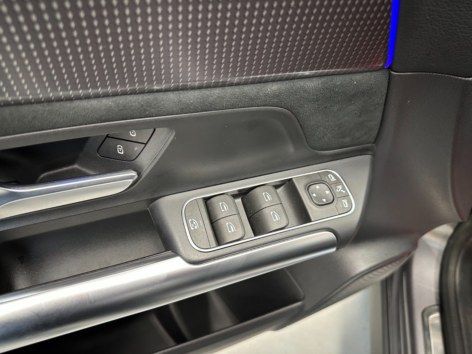 Billede af Mercedes EQA350  AMG Line 4Matic