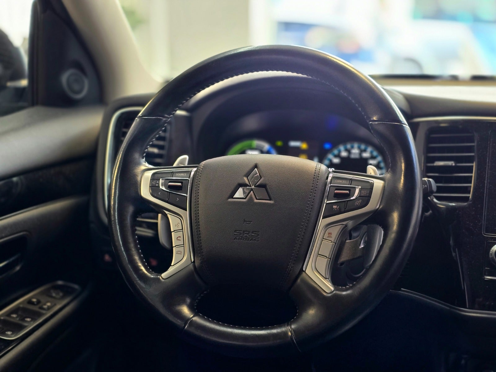Billede af Mitsubishi Outlander 2,4 PHEV Intro Edition CVT 4WD