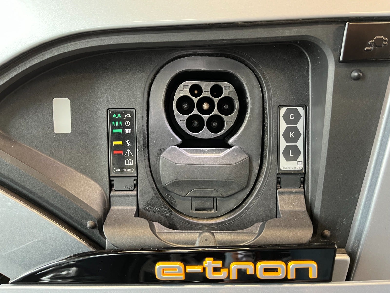 Billede af Audi e-tron 50 S-line quattro