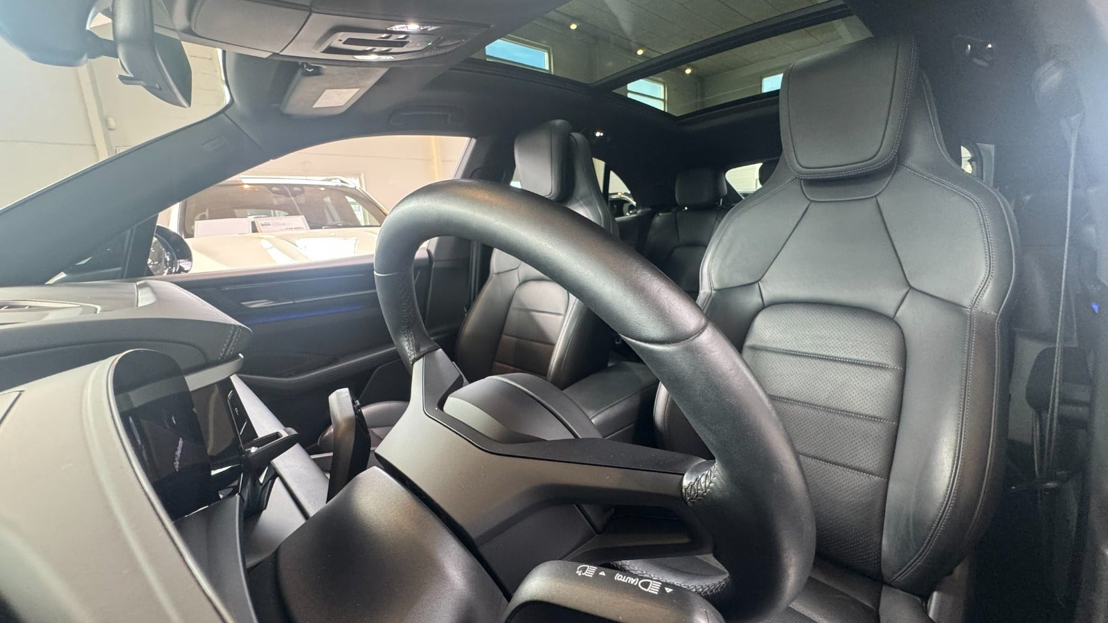 Porsche Macan 4