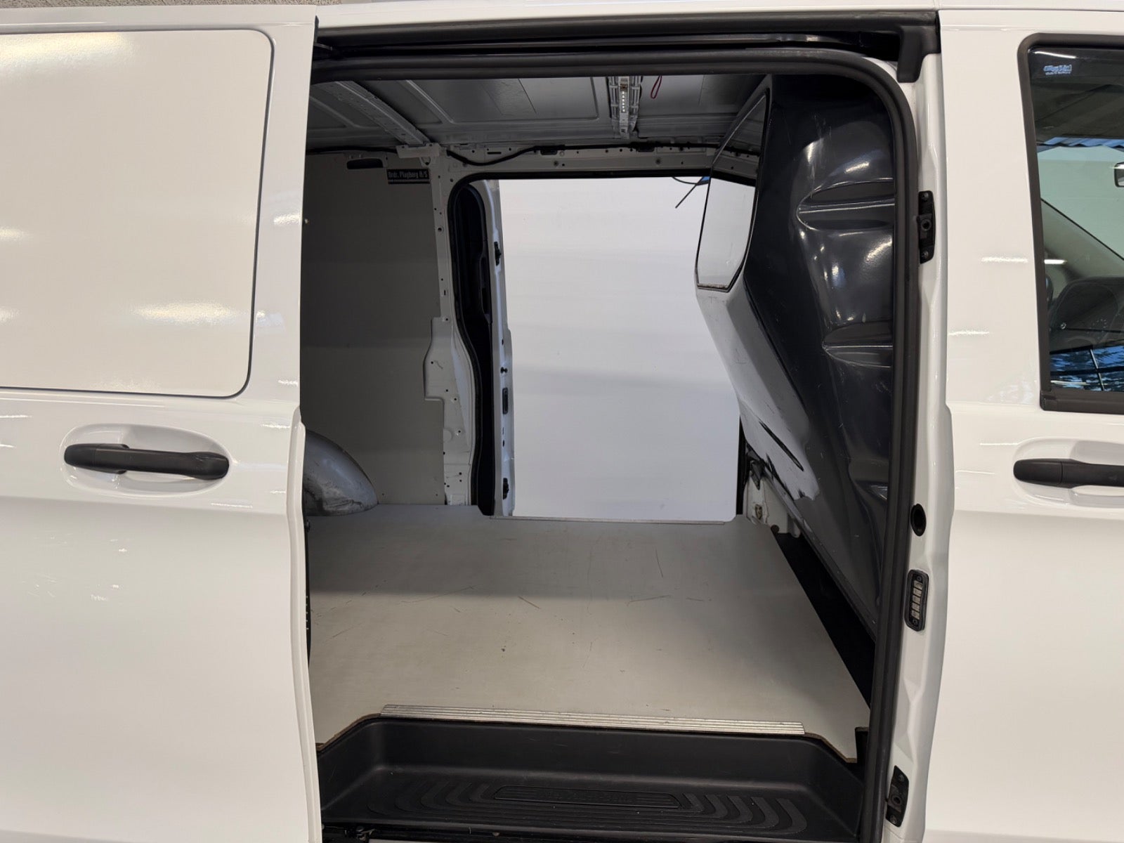 Billede af Mercedes eVito 129  Tourer PRO XL Van