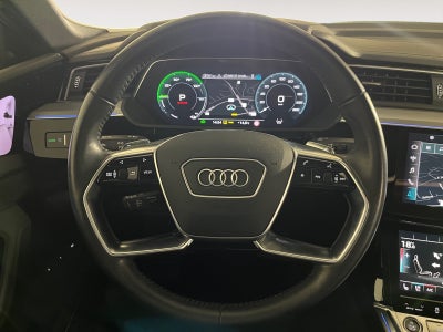 Audi e-tron Advanced Sportback quattro