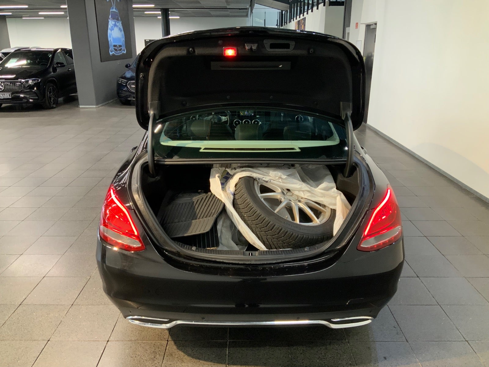 Mercedes-Benz C 200