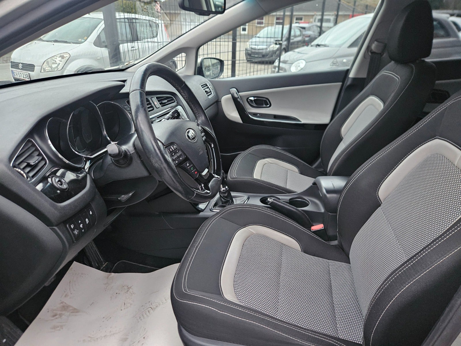 Billede af Kia Ceed 1,6 CRDi 128 Premium+ SW