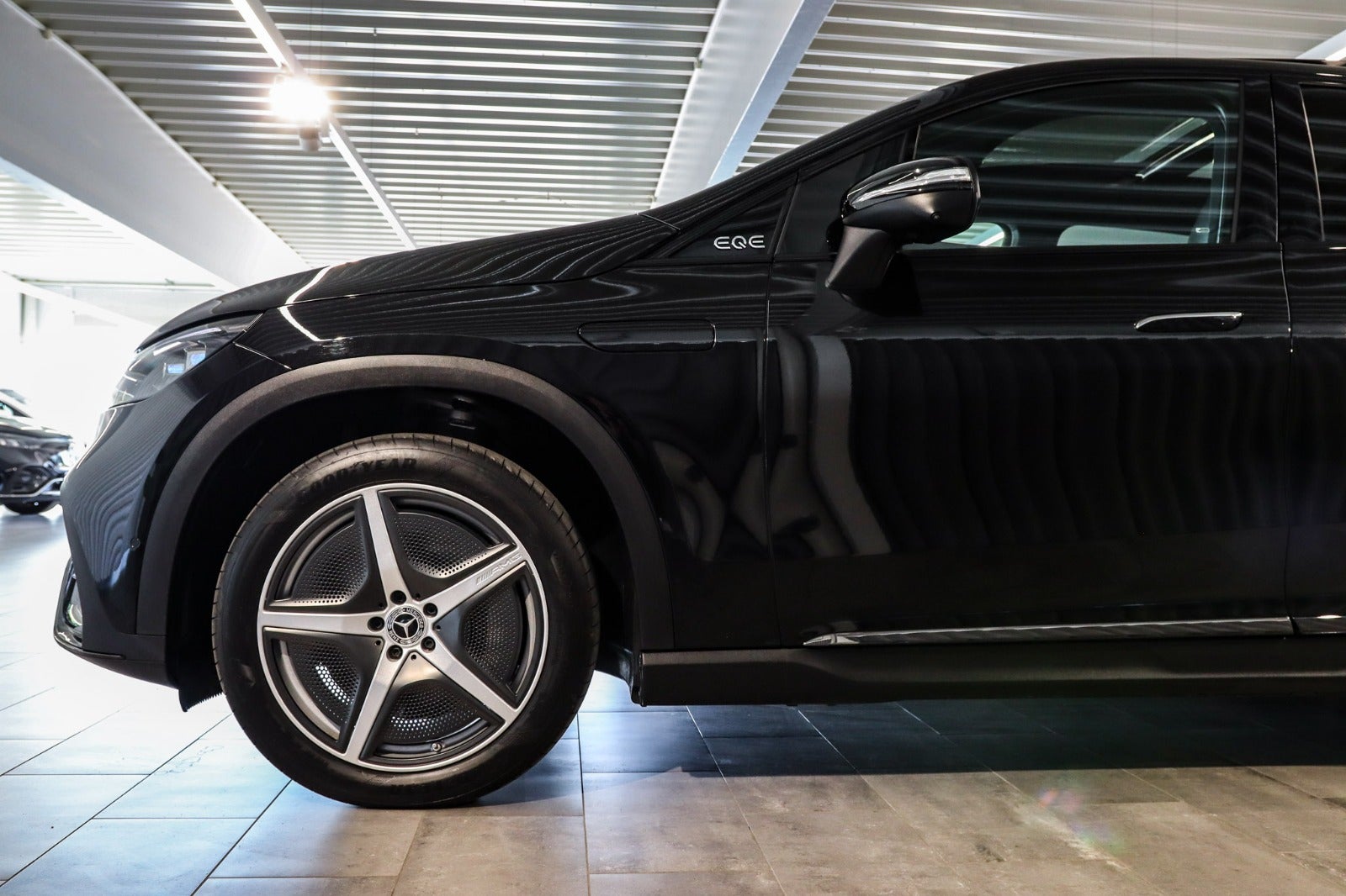 Billede af Mercedes EQE350 SUV  AMG Premium 4Matic