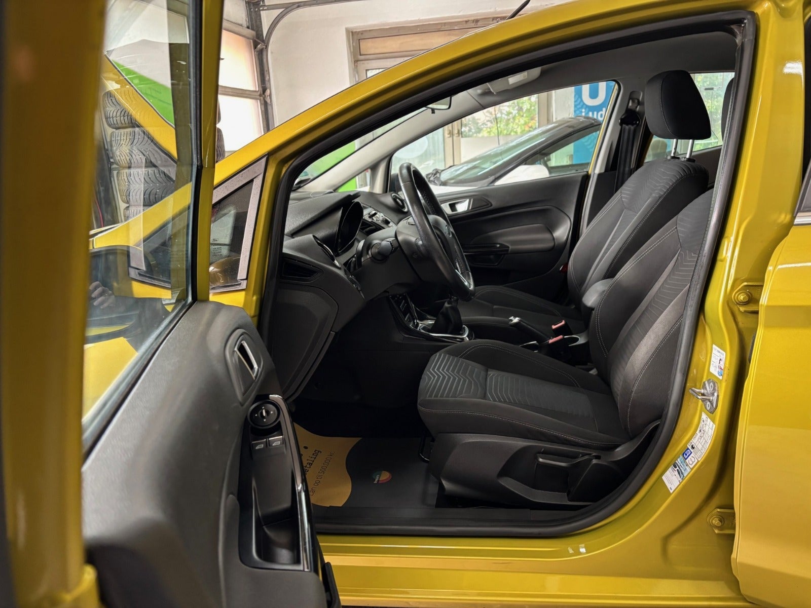 Ford Fiesta SCTi 100 Titanium