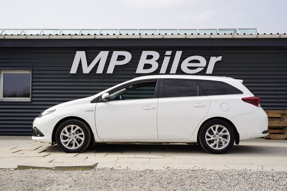 Billede af Toyota Auris 1,8 Hybrid H2 Touring Sports CVT