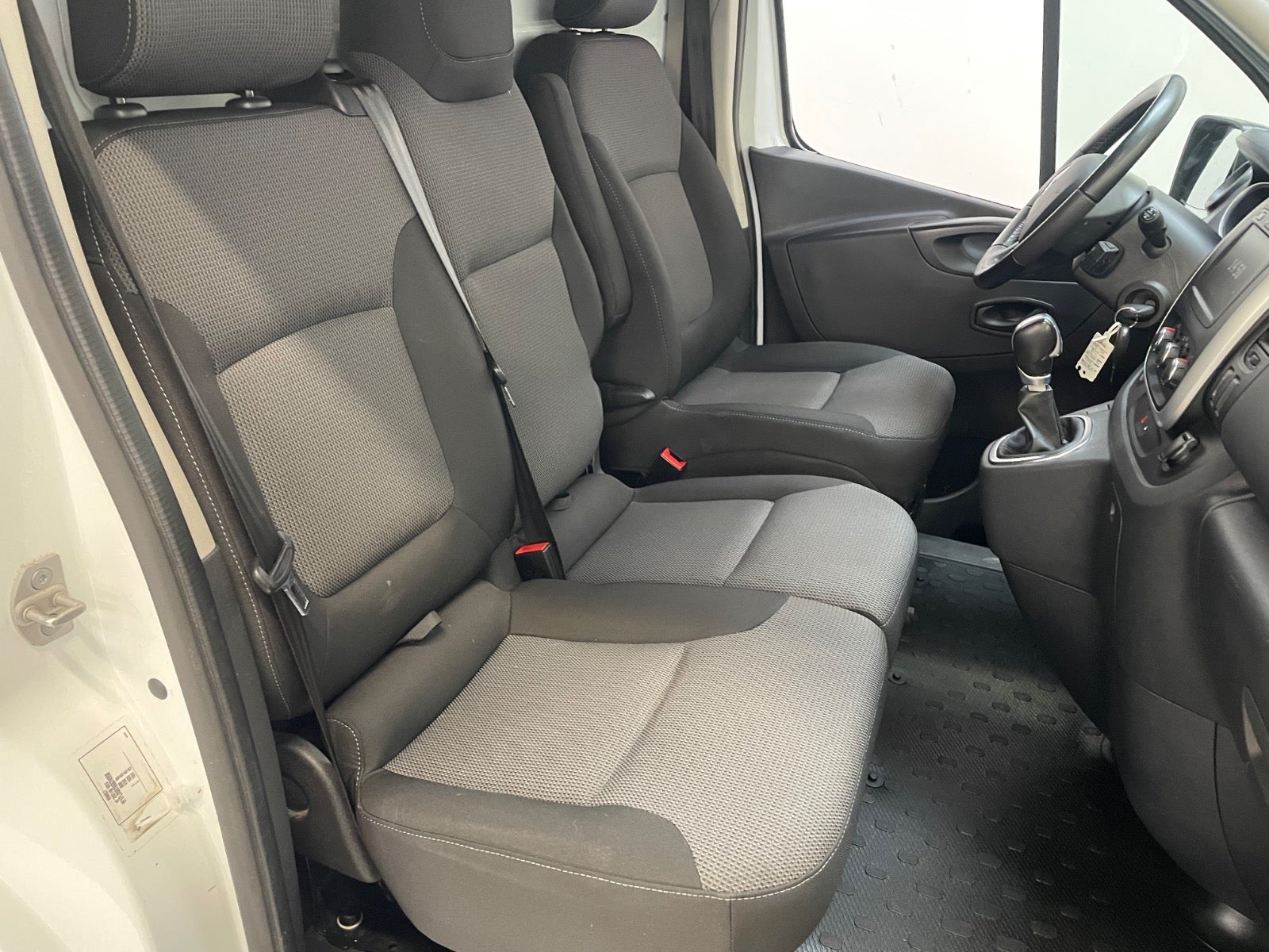 Billede af Renault Trafic T29 2,0 dCi 170 L2H1 EDC