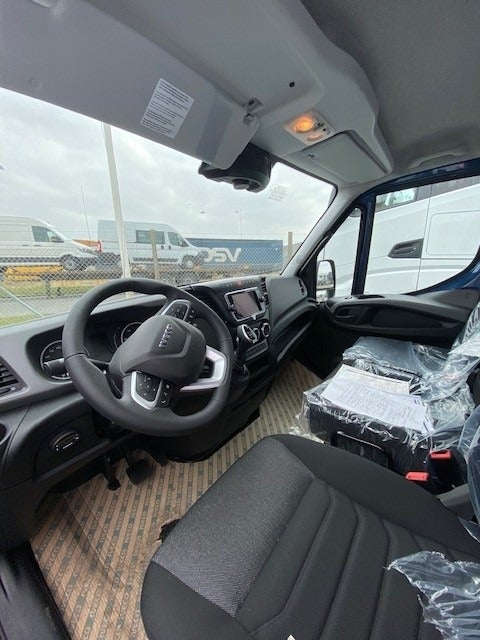 Billede af Iveco Daily 3,0 35S18 9m³ Van AG8