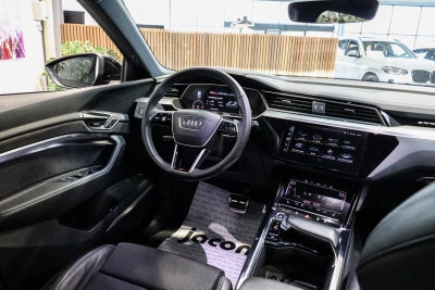 Audi Q8 e-tron