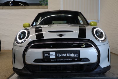 MINI Cooper SE Camden Edition