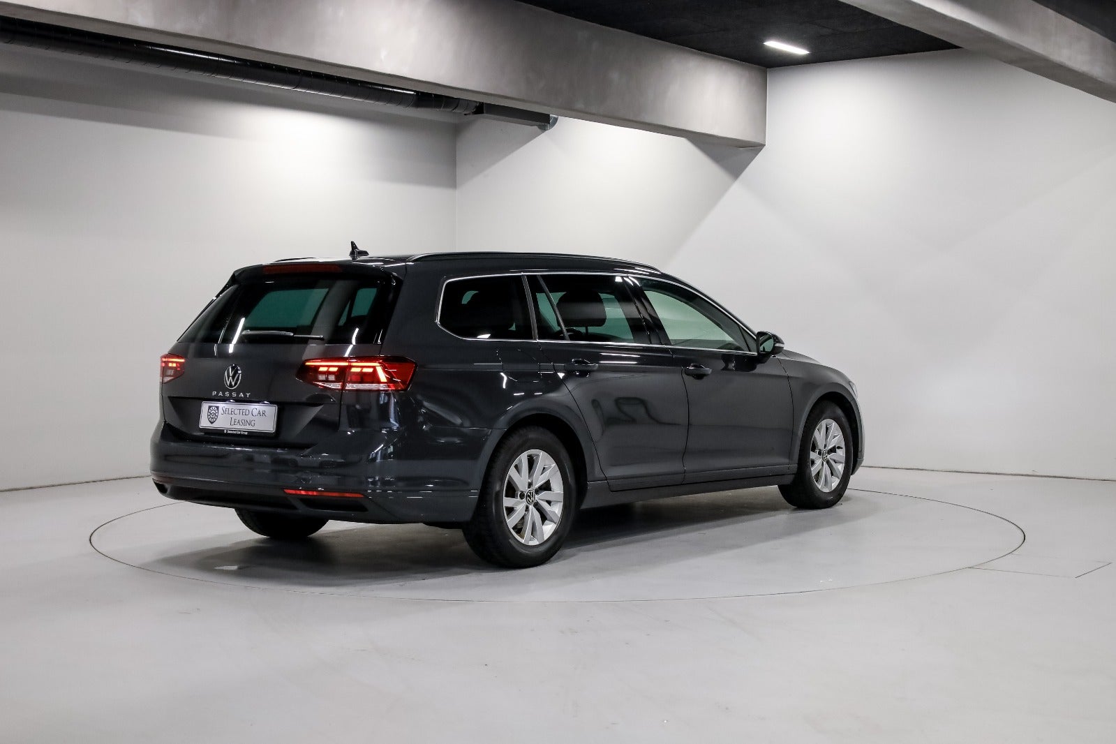 VW Passat 2,0 TDi 150 Business Variant DSG