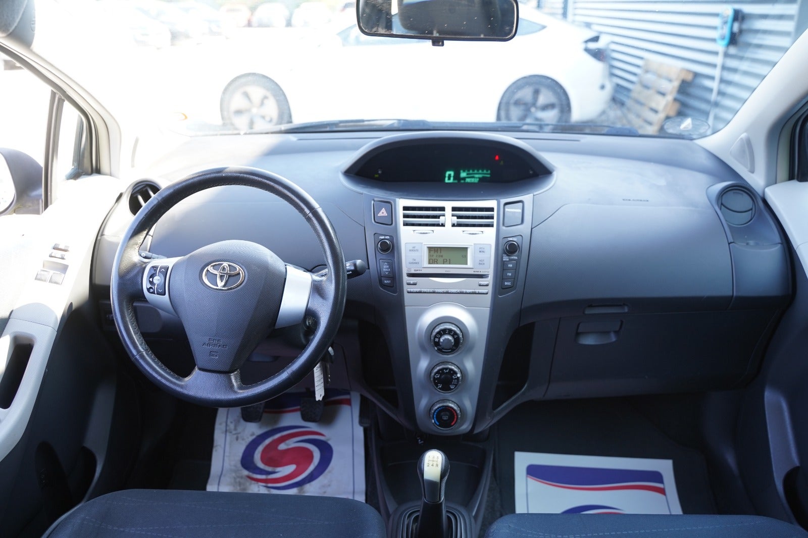 Billede af Toyota Yaris 1,3 Blue