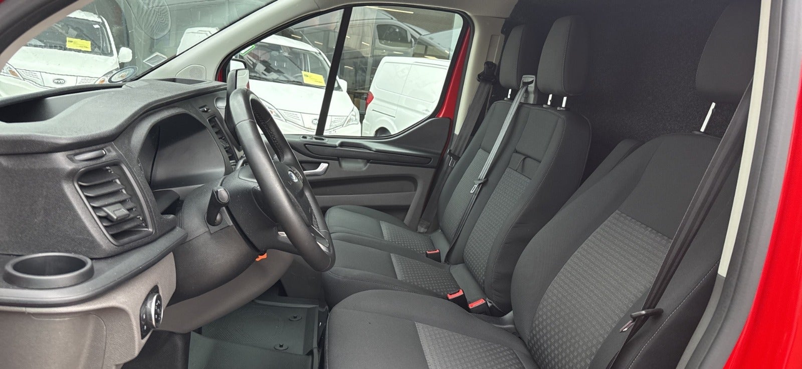 Billede af Ford Transit Custom 320L 2,0 TDCi 170 Trend aut.