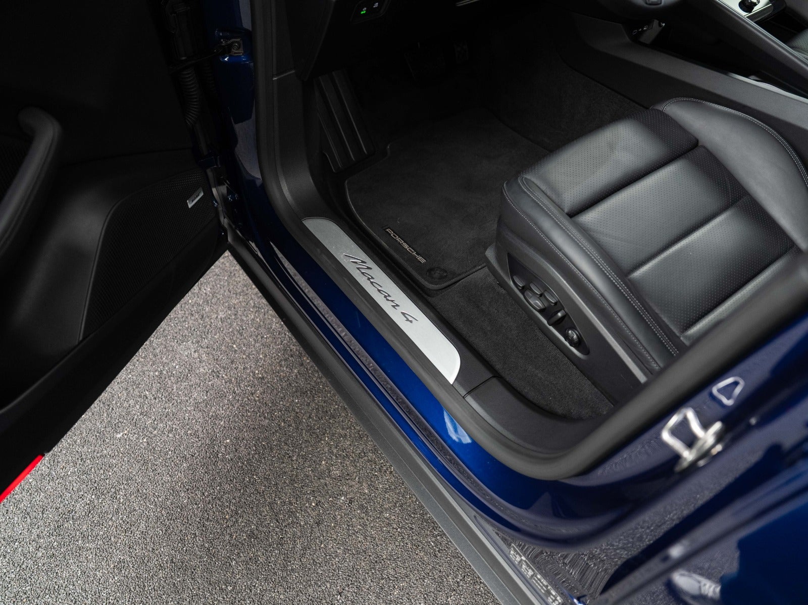 Gallery image 8 of 15