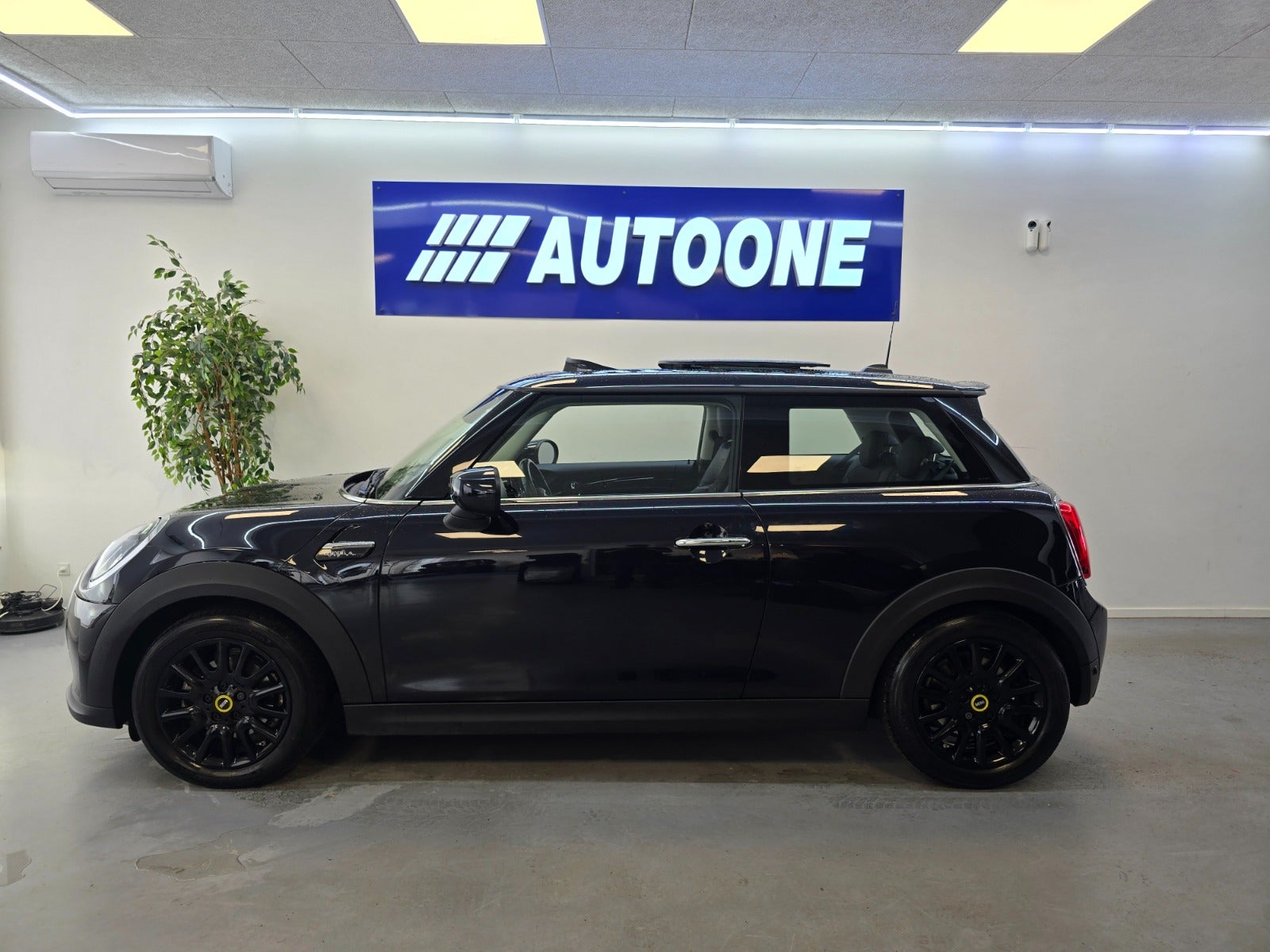 Billede af MINI Cooper SE  Camden Edition