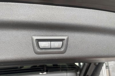 BMW iX1 xDrive30 X-Line