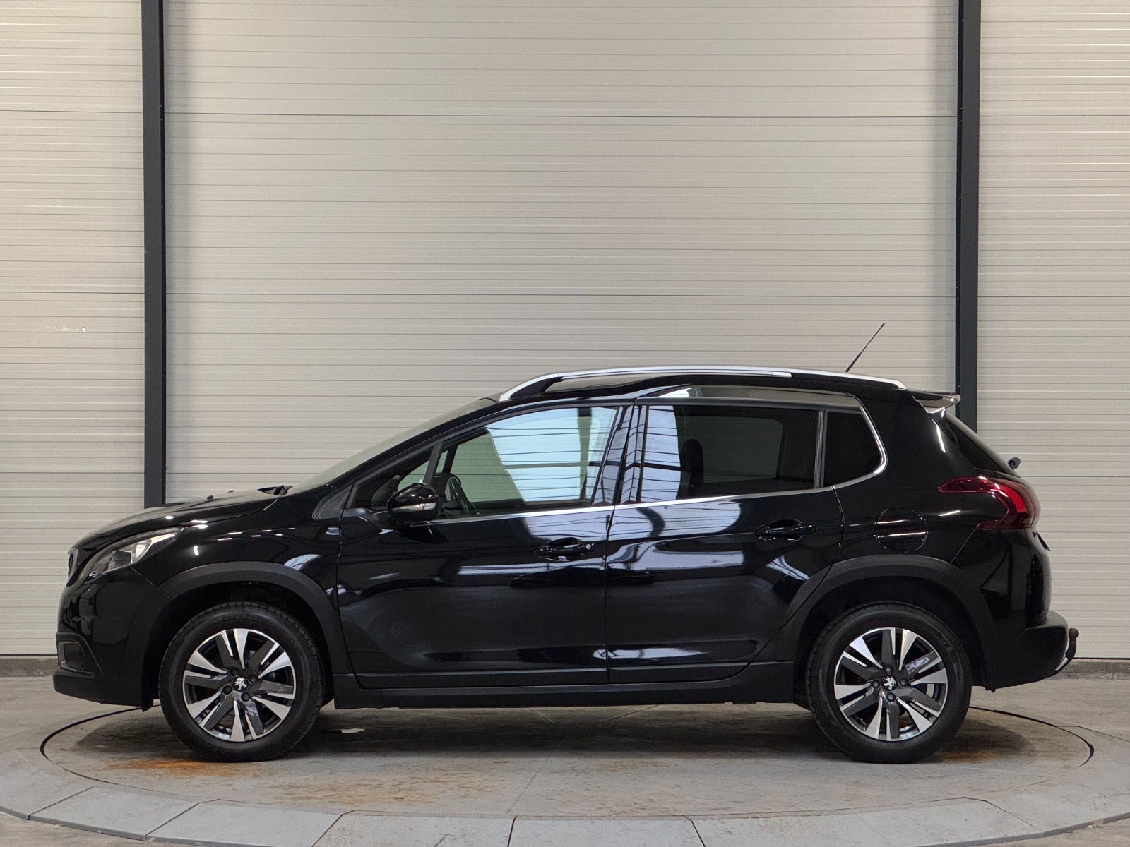 Billede af Peugeot 2008 1,5 BlueHDi 100 Allure Sky