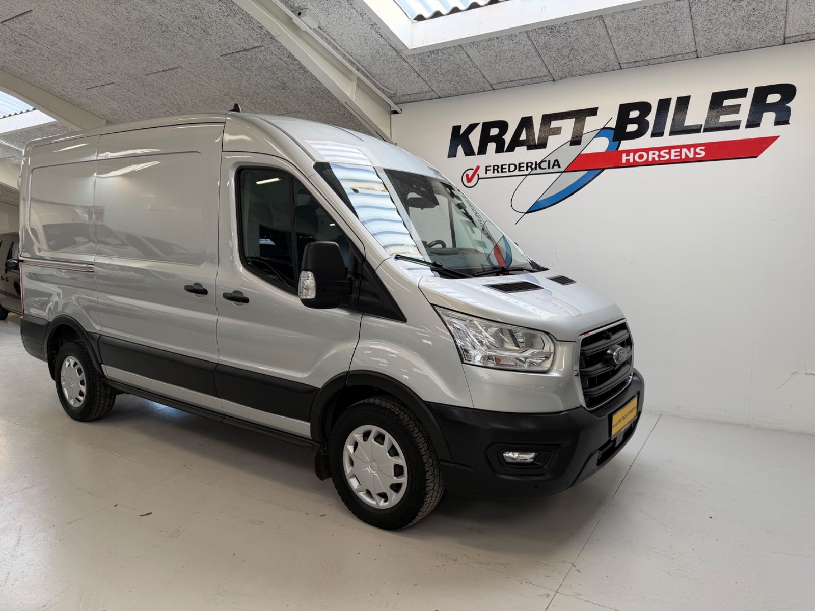 Billede af Ford Transit 350 L2 Van 2,0 TDCi 170 Trend aut. H2 FWD