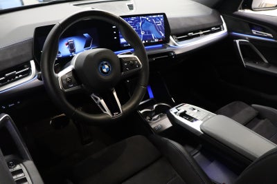 BMW iX2 eDrive20 M-Sport