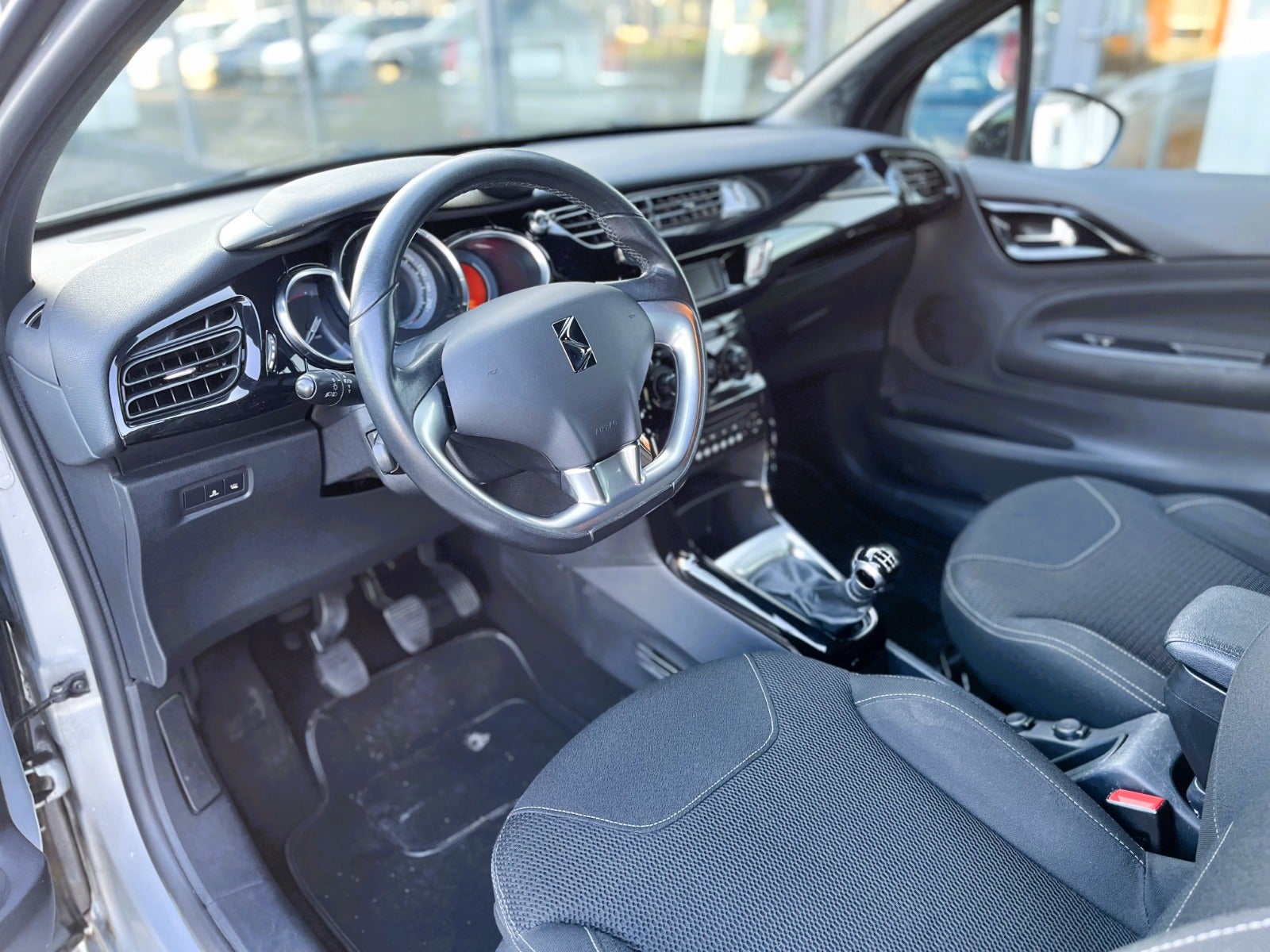 Billede af Citroën DS3 1,6 e-HDi 90 Style