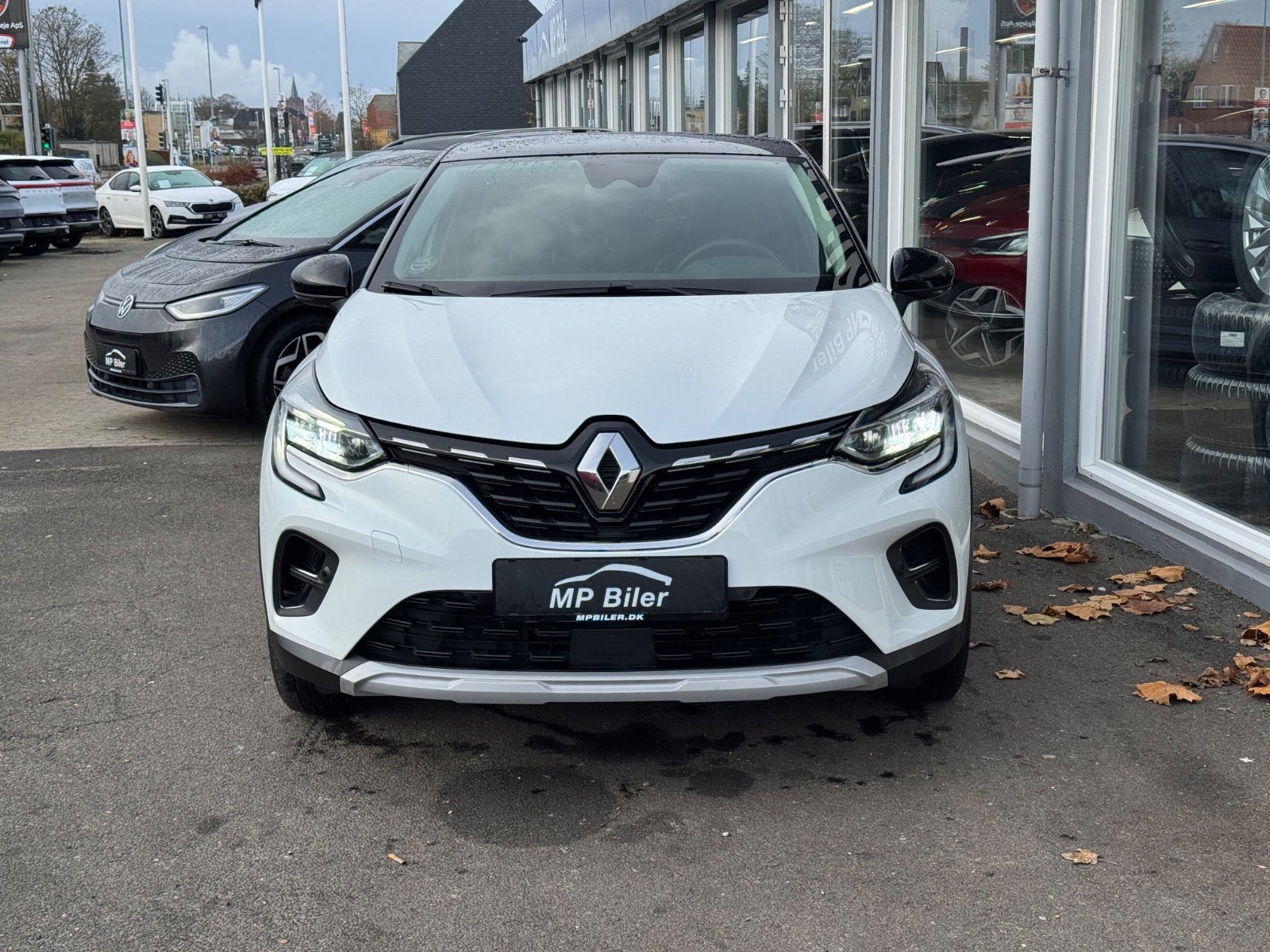 Billede af Renault Captur 1,6 E-Tech Intens