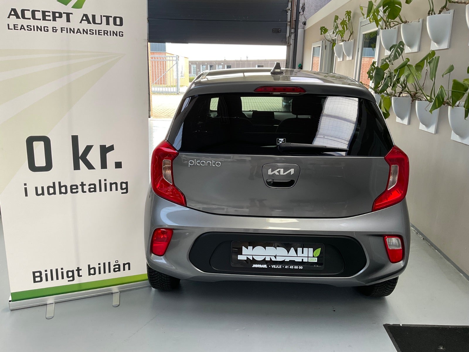 Kia Picanto 1,0 Prestige Upgrade 5d - 5