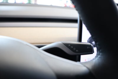 Tesla Model 3 Standard Range+ RWD