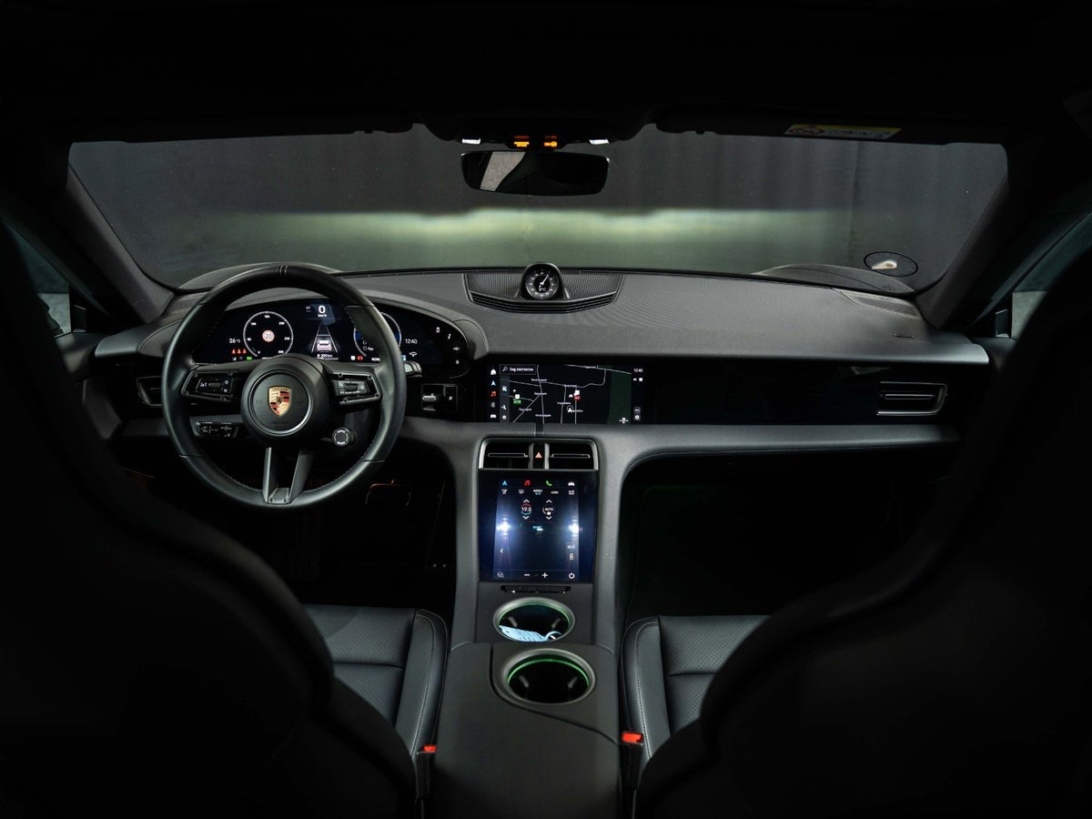 Gallery image 12 of 18