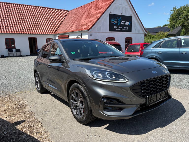 Ford Kuga PHEV ST-Line X CVT