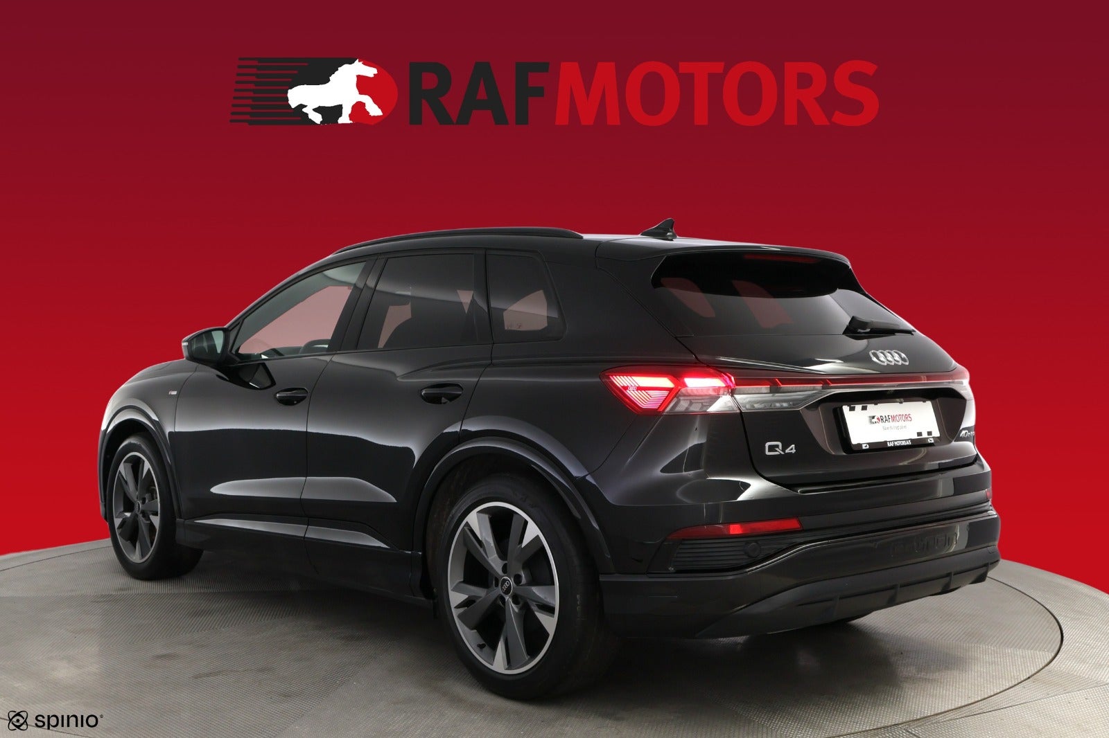 Audi Q4 e-tron S-line