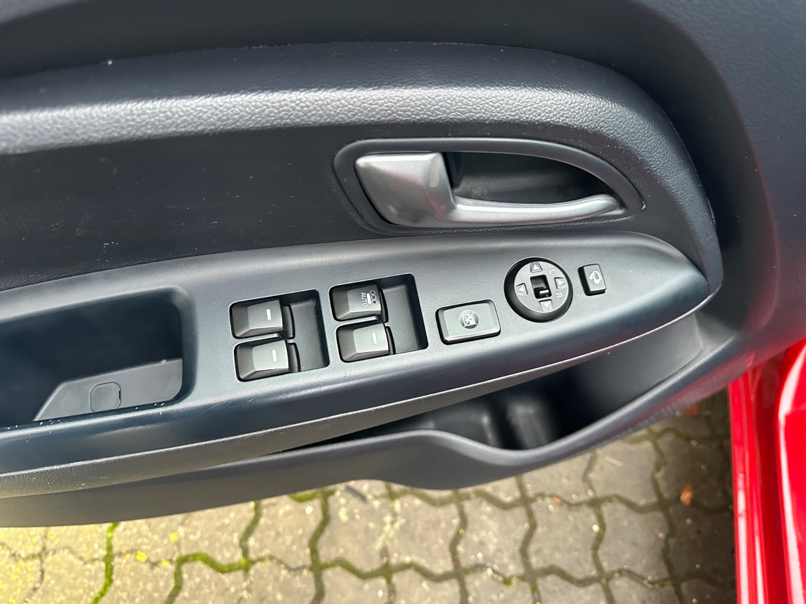 Kia Rio CVVT Attraction