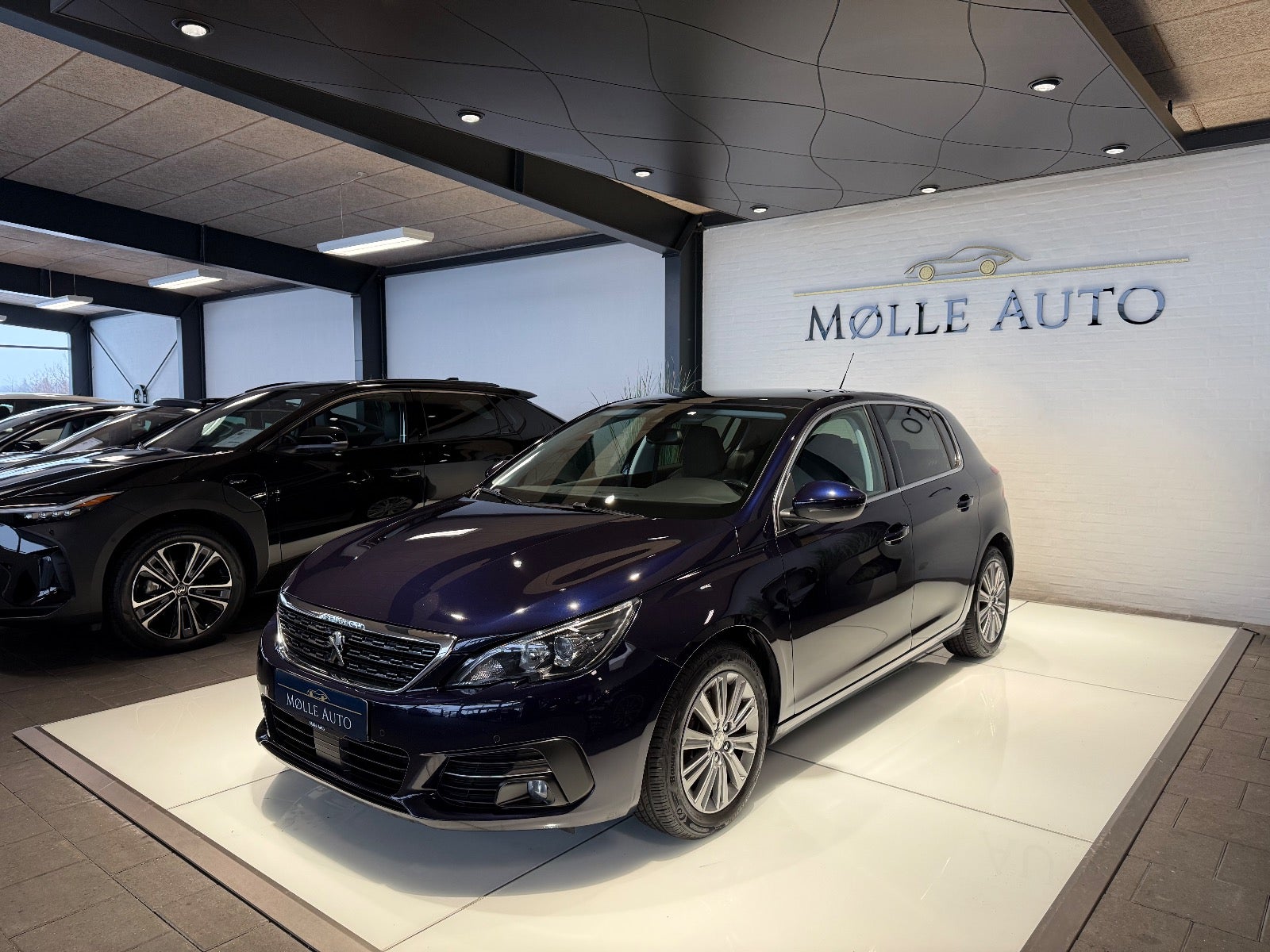 Billede af Peugeot 308 1,5 BlueHDi 130 Velvet EAT6