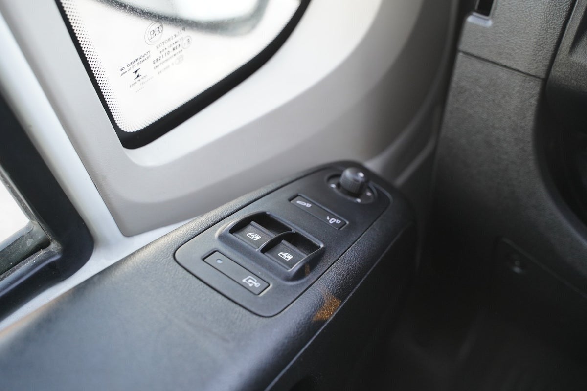 Billede af Citroën Jumper 35+ 2,2 BlueHDi 165 L3H2 FlexLine+