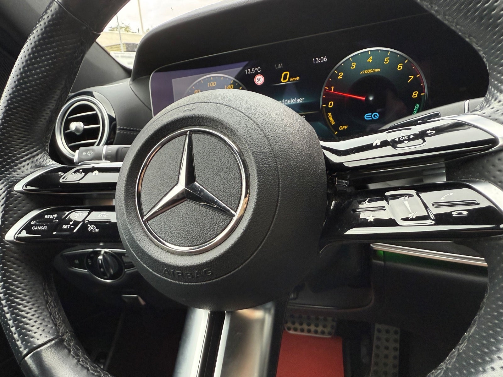 Mercedes E300 e AMG Line aut.