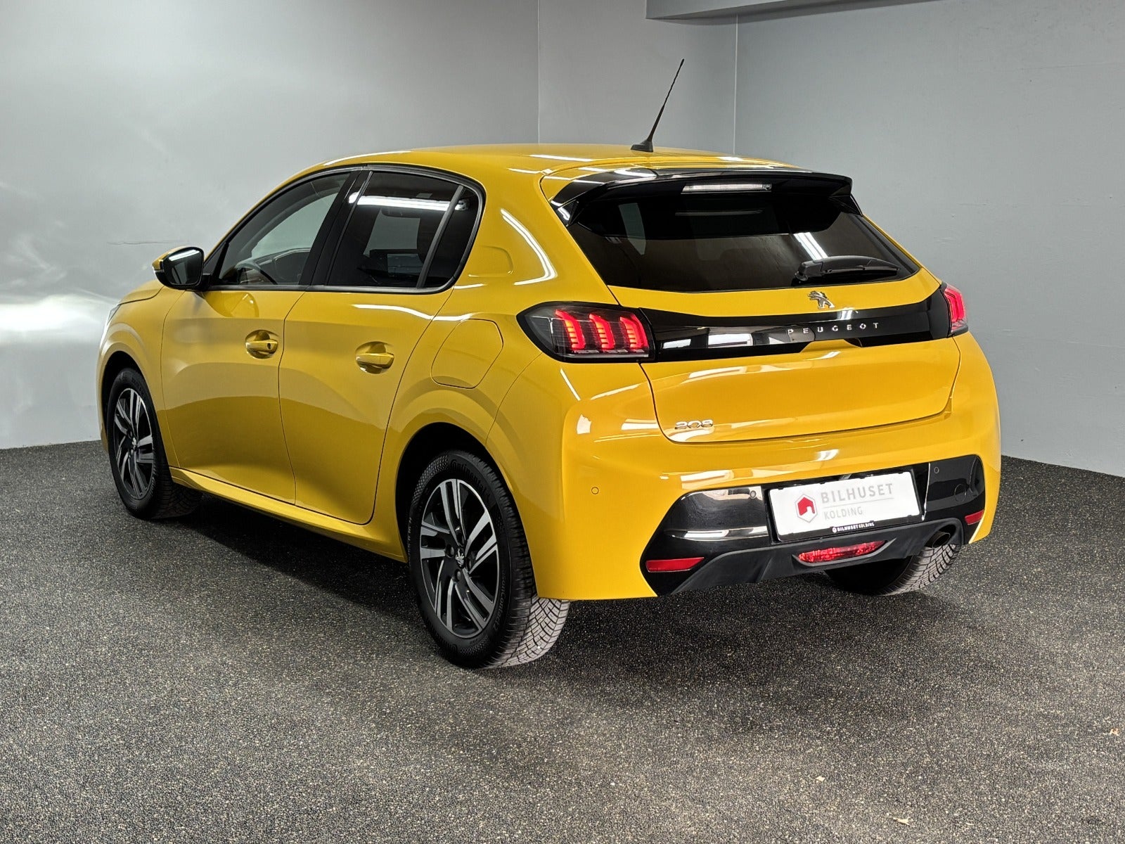 Billede af Peugeot 208 1,2 PureTech 100 Allure