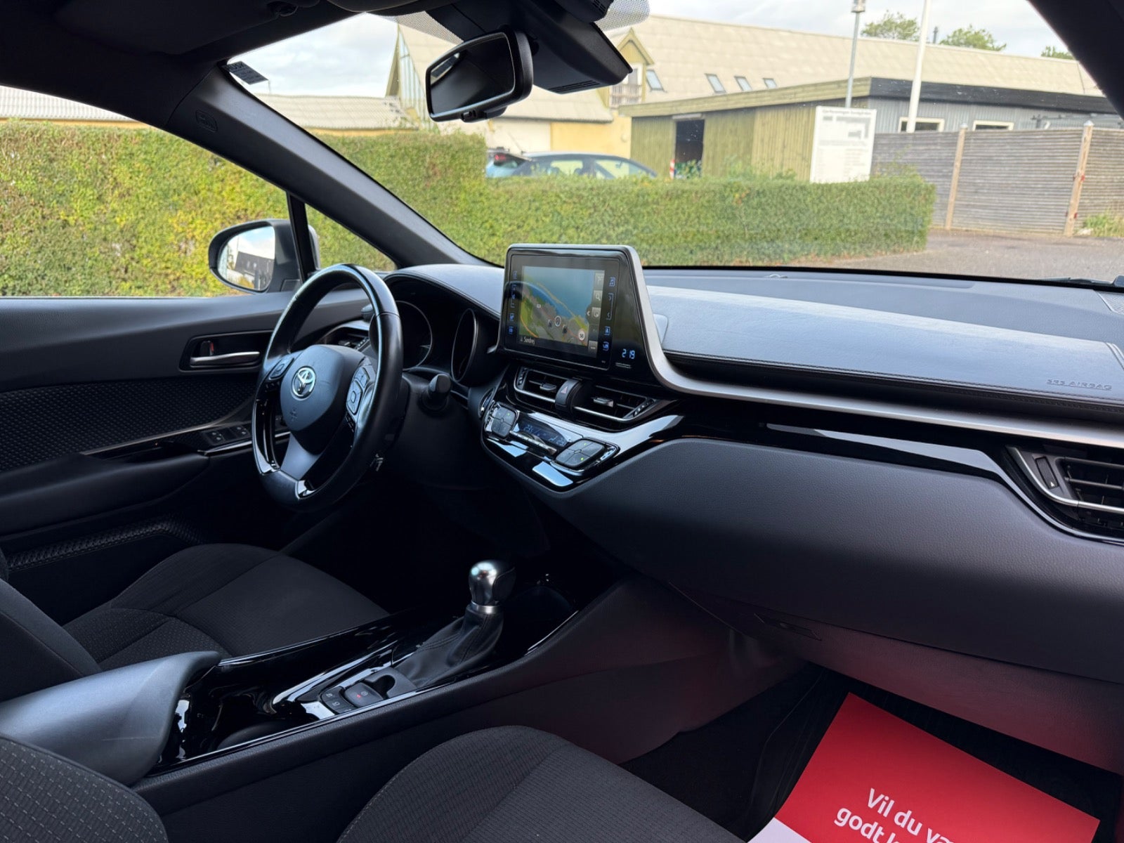 Toyota C-HR Hybrid Premium Selected CVT