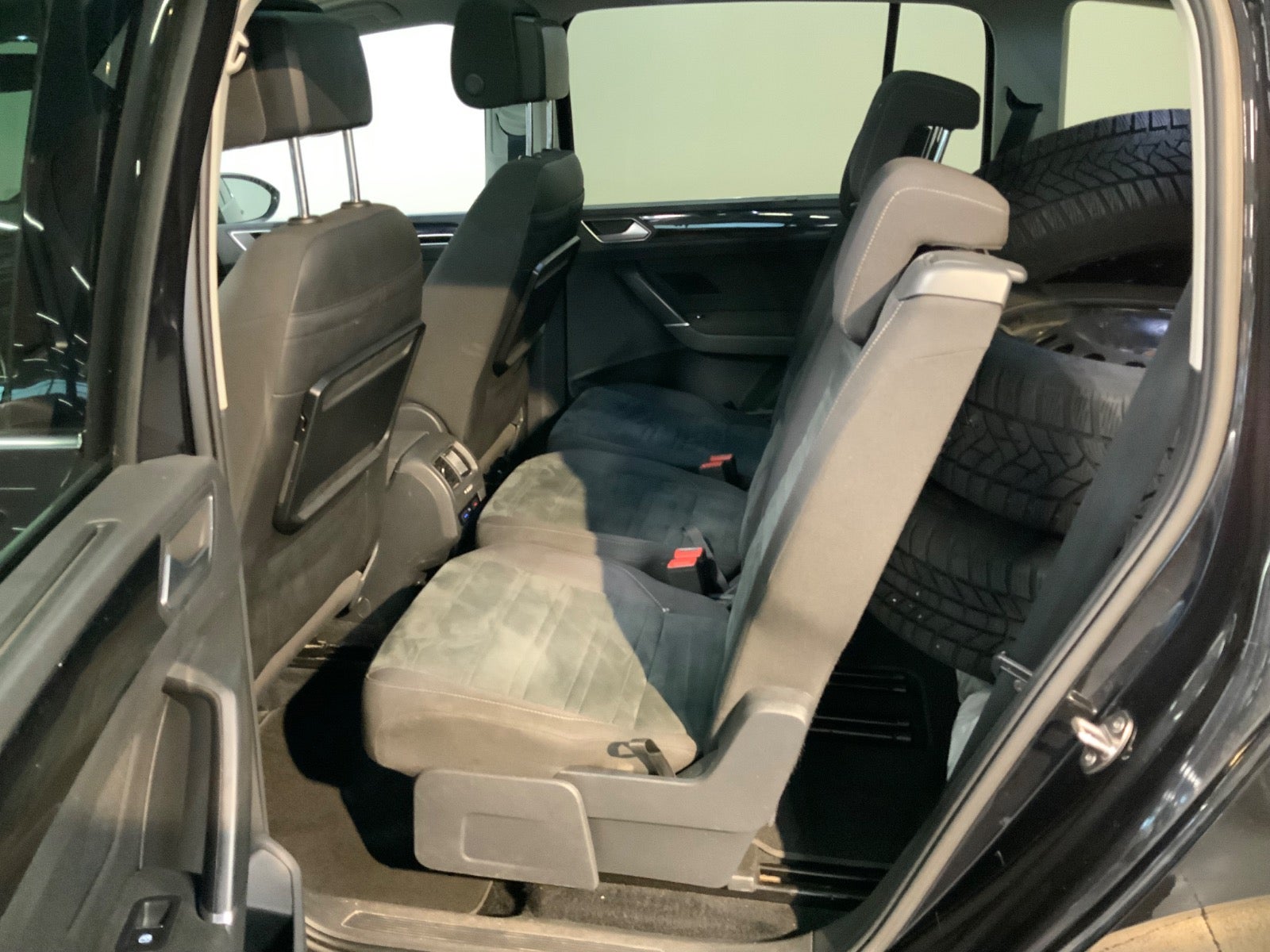 VW Touran (7/8)