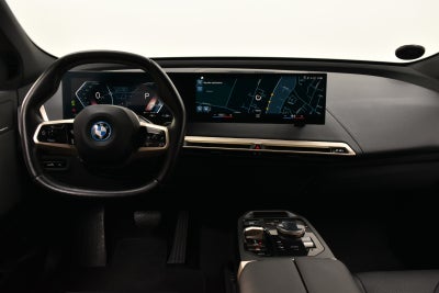 BMW iX xDrive40