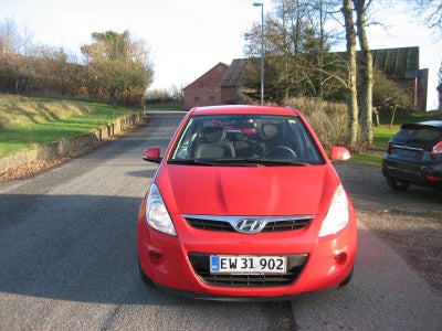 Hyundai i20 1,25 Classic 5d