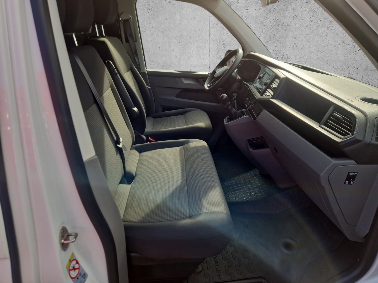 Billede af VW Transporter 2,0 TDi 110 Kassevogn lang