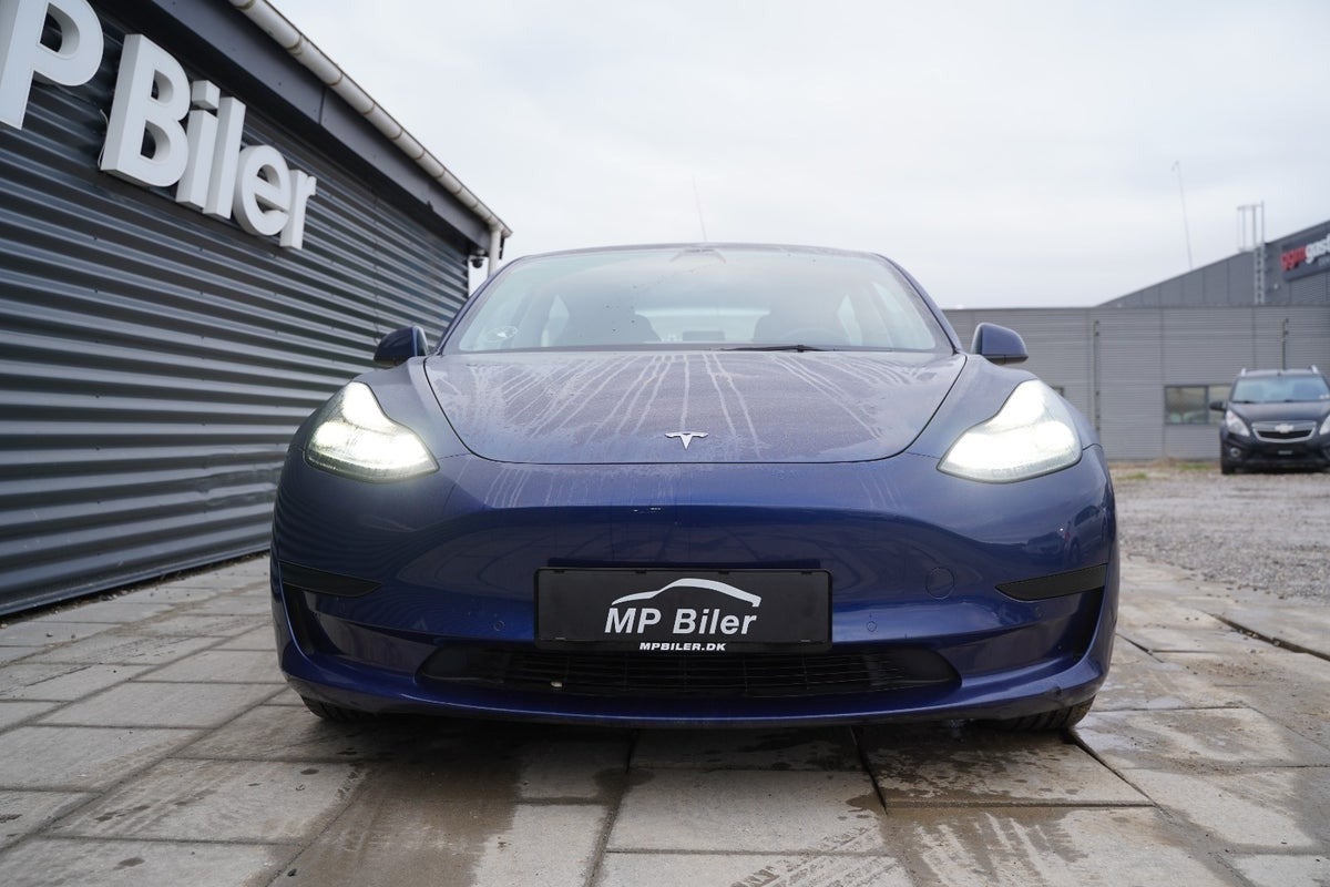 Billede af Tesla Model 3  RWD