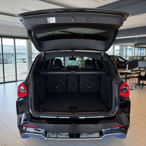 BMW iX3 Charged M-Sport