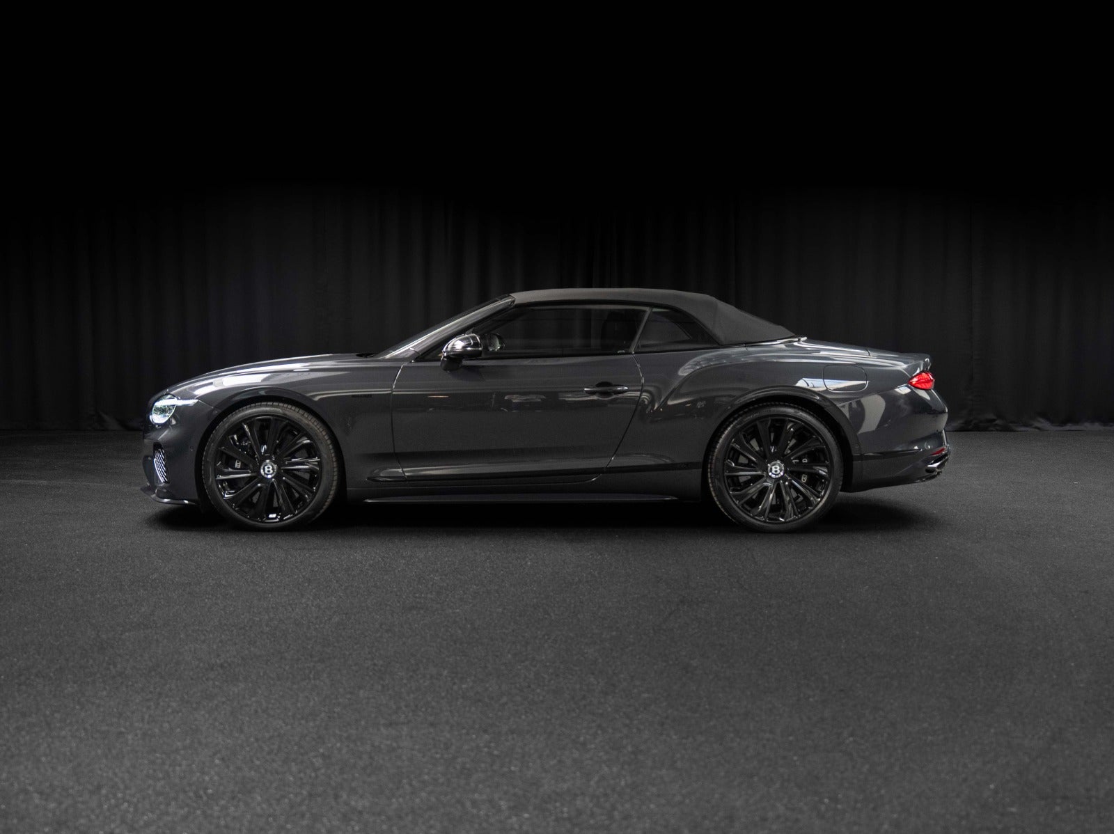 Gallery image 4 of 21