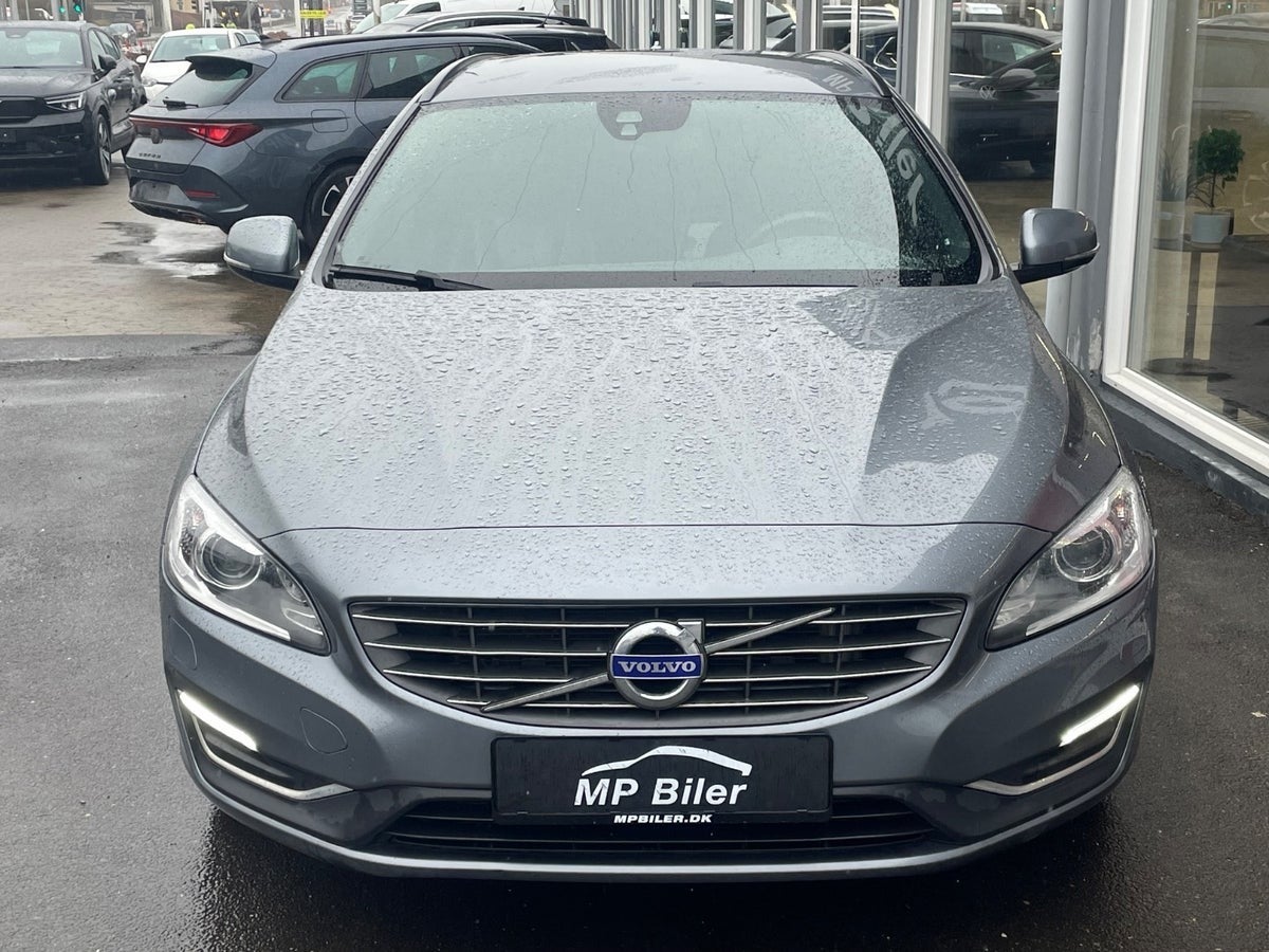Billede af Volvo V60 2,0 D3 150 Momentum aut. Van